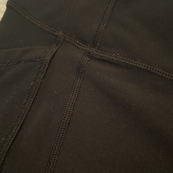 Lululemon running tights - Picture 7 of 7